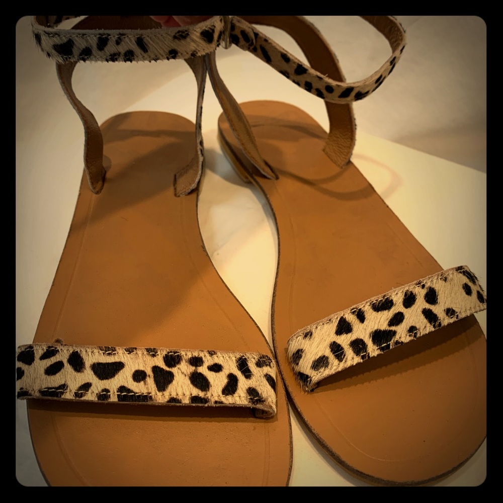-NEW animal print strappy sandal